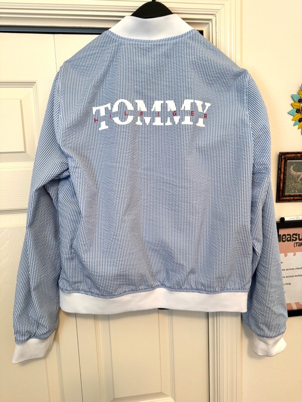 Tommy Hilfiger Reversible Seersucker Spell out Logo Men’s Jacket Size Large